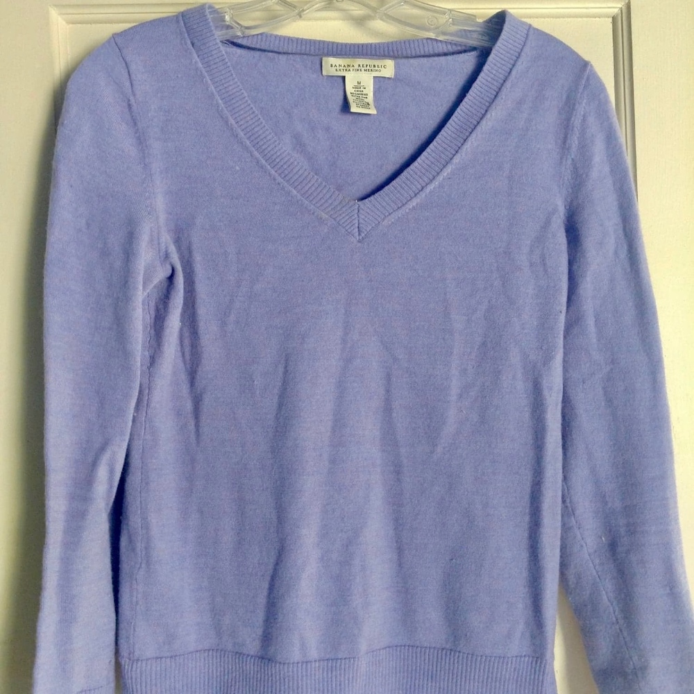 BR Lavender V-Neck Sweater
